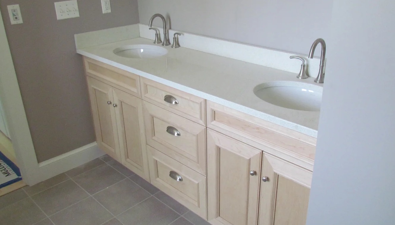 Bathroom Sink Overflow Cleanup in Eastgate, WA